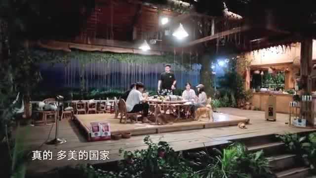 面对着这样绚丽的风景会发出由衷的感慨