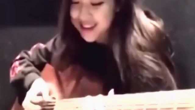 blackpink:罗捷的声音真的是长在我的心里,这也太好听了