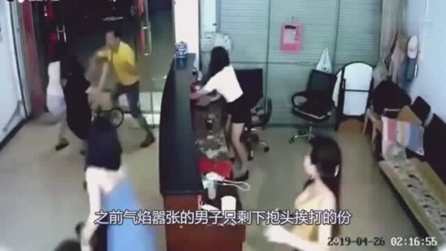 小伙与足浴店五名女子发生争执,下一秒被围殴!