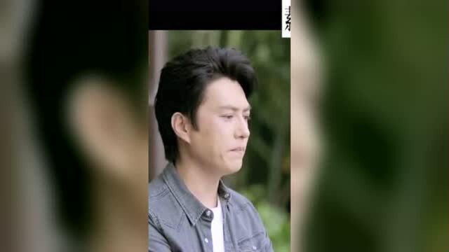 一首《小恋曲》听着暖暖的很美的旋律,很赞的声音,超好听