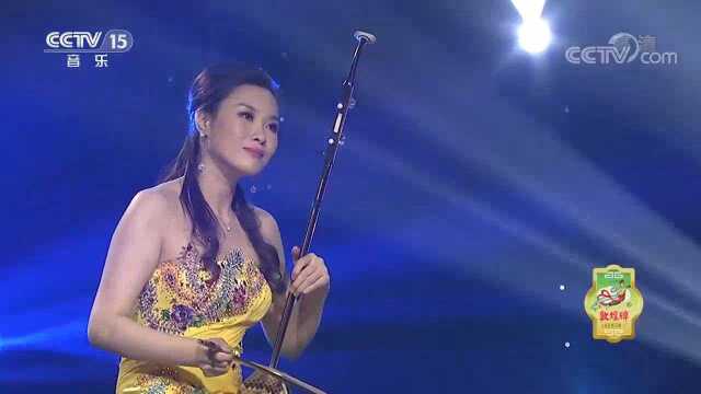 人美曲更美!周婷婷二胡演奏一曲《又见江南》,醉了