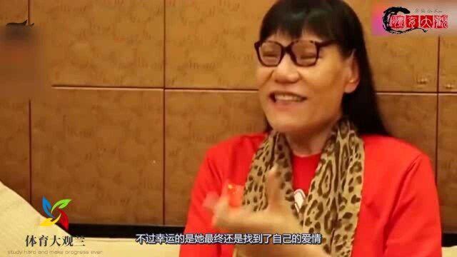 53岁的郑海霞现状:婚后10年无子,双腿弯曲变形,丈夫三年查无音讯!