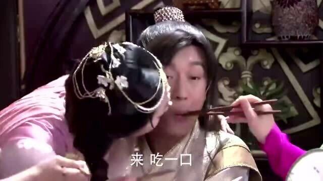 四喜生九妹的气,故意来春华楼风流快活,九妹看到伤心离开