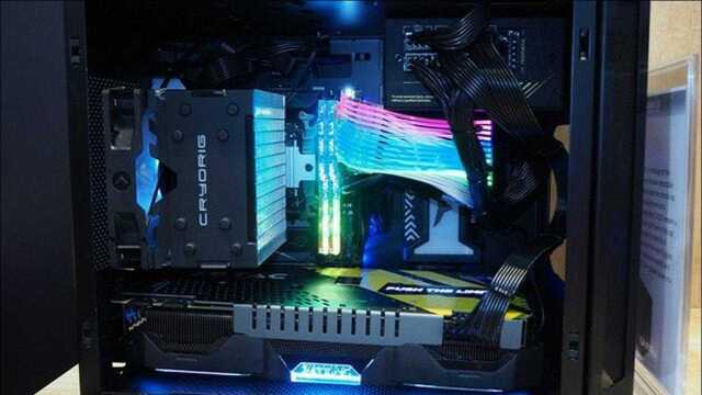 至尊级别的定制水冷PC,TT Level 20 XT机箱搭载i9 7900X+GTX1080!