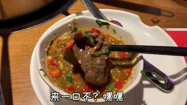 老广的味道,潮汕牛肉火锅汤底鲜甜,食材本味,潮汕美食魔力