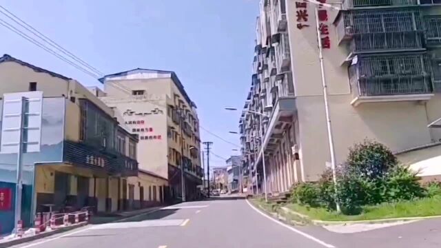 南充:探访嘉陵区西兴街道长兴街景