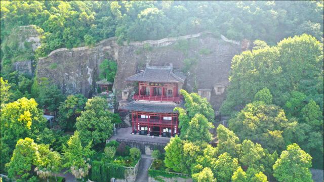 四川广元皇泽寺,保存着武则天的真容像,光看塑像就让人胆战心惊