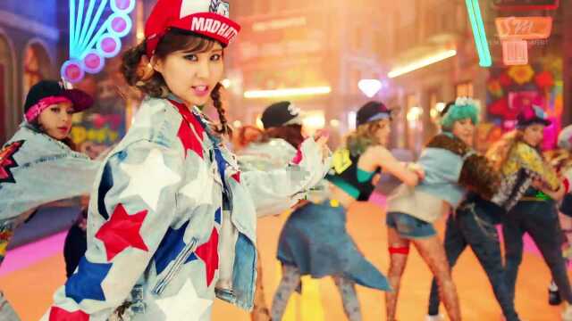 韩国女团性感美女Girls' Generation的日韩歌曲I GOT A BOY