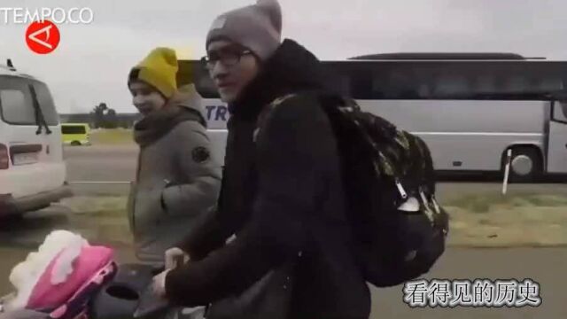 逃难的乌克兰难民 苦难的乌克兰人