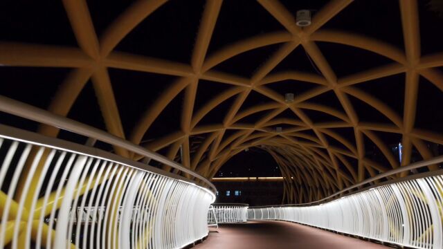 河北传媒学院夜景展示