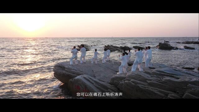 美女局长,推介海滨旅游小城