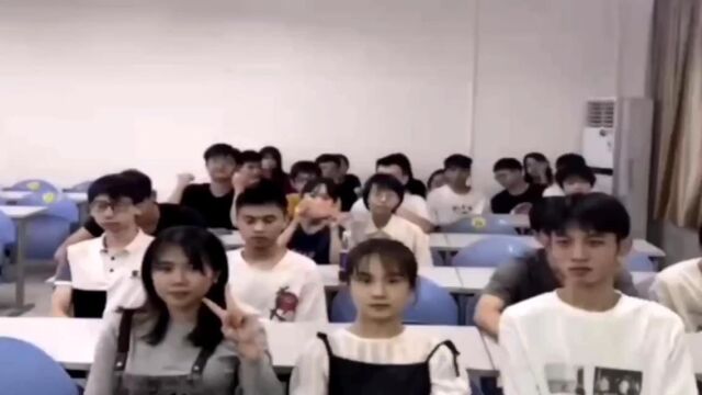 广州软件学院游戏系2018级数字媒体技术专业3班团支部