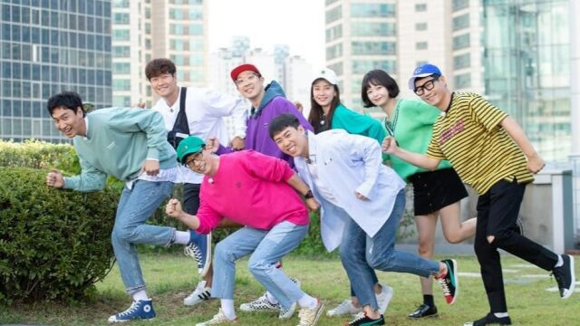 【Running Man】606咪咪照创始人国儿还说智孝刻意摆拍,你好像更刻意一点吧哈哈哈哈~非得后期放出大量照片为证