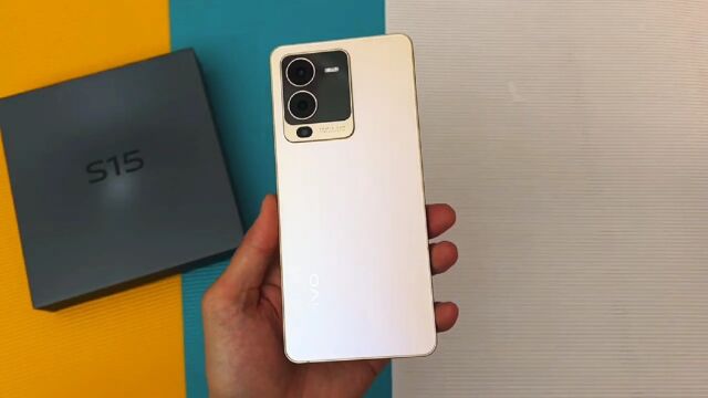 vivo S15 开箱浏览