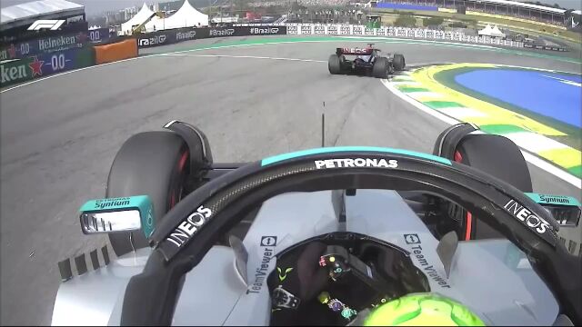 Verstappen and Hamilton Collide At Interlagos!  2022 Sao Paulo Grand Prix