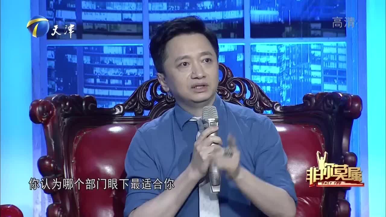 姑娘现场表现,被企业家称赞:这是一流助理的反应