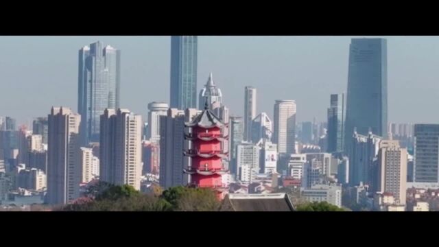 运河情|无锡景《艺术点亮城市》公共艺术大展祝大家新春喜乐,阖家安好!