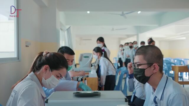 民生学校“护航学生眼健康”视力筛查进行中