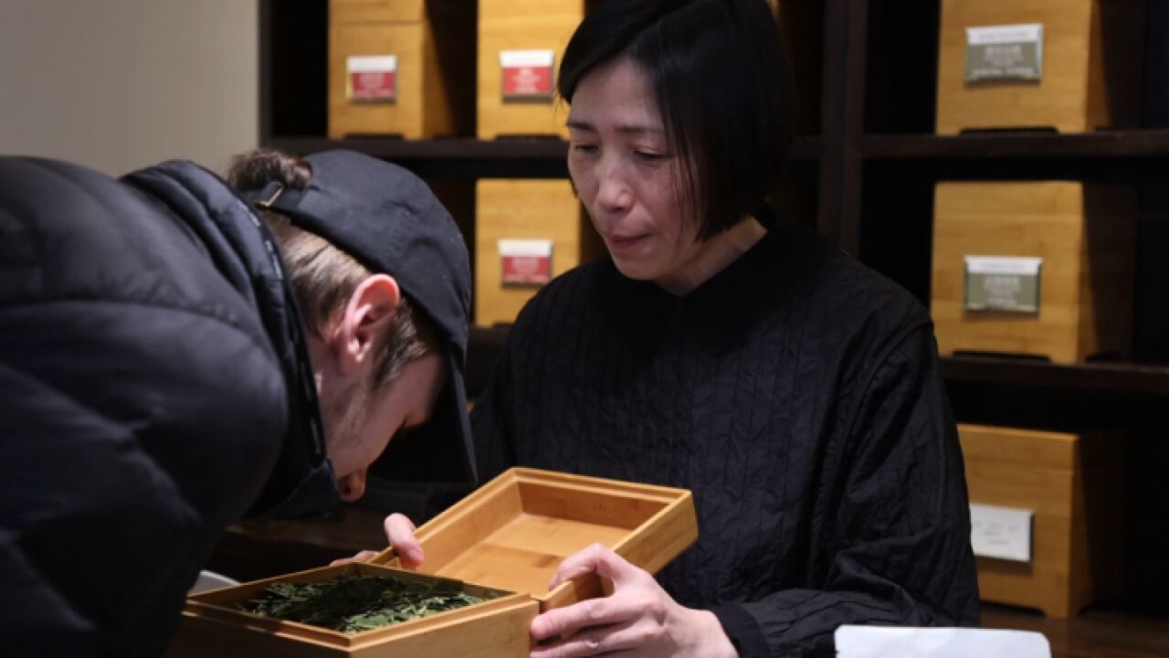 了不起的“地瓜”丨巴黎开店26年,她让欧洲人越来越懂龙井茶