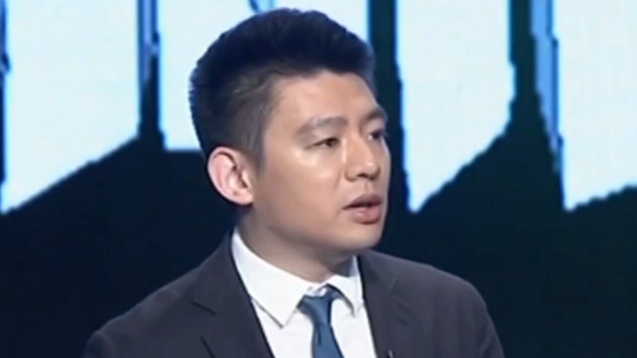 鉴于上一辈人之间出现矛盾,外甥小张出面调和