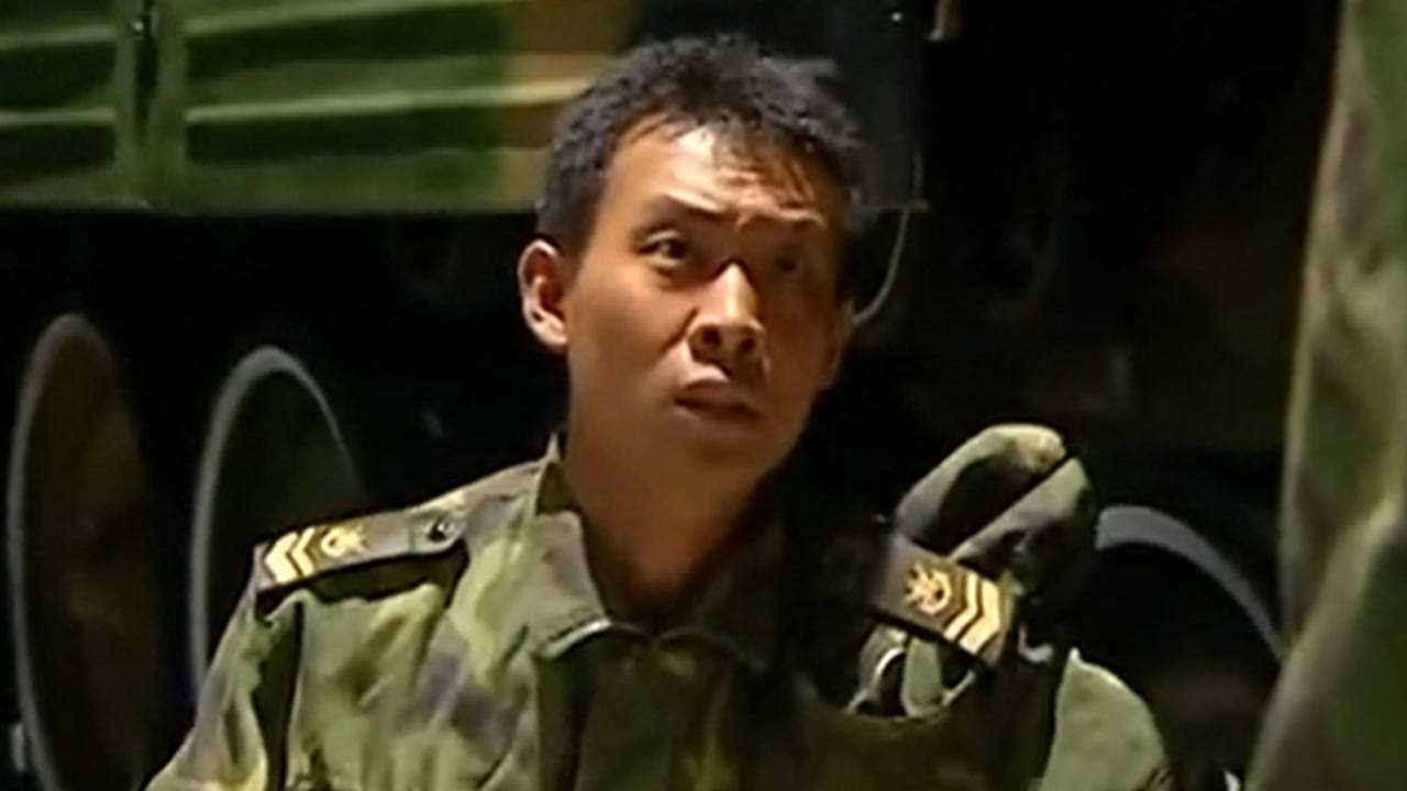 《士兵突击》第10集01：班长史今说了什么？能让许三多狠下心拿锤子锤下去 高清1080p在线观看平台 腾讯视频