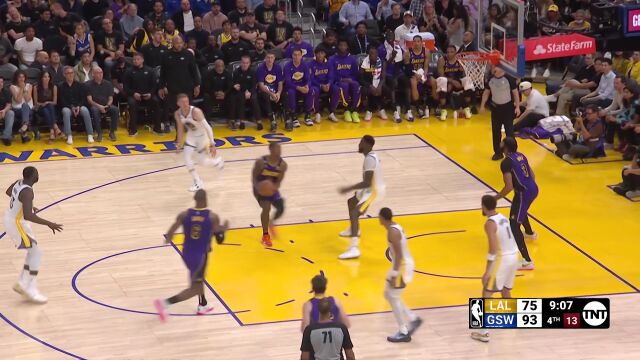 NBA常规赛：湖人vs勇士第4节英文原声回放
