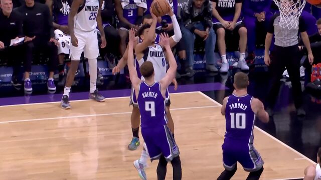 决胜局神仙打架！格林高难度跳投福克斯欧洲步反击