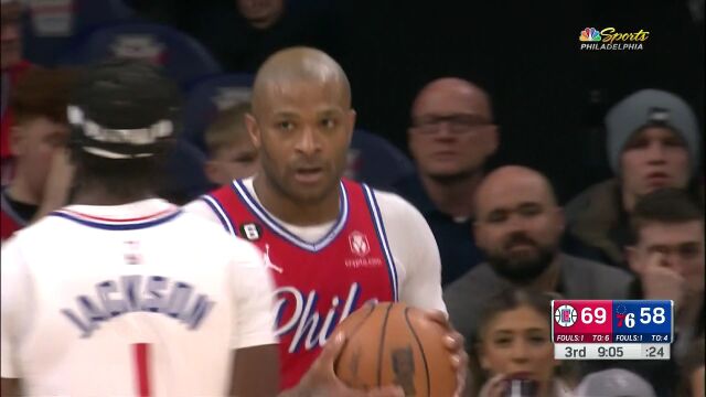 NBA常规赛：快船vs费城第3节 英文解说回放