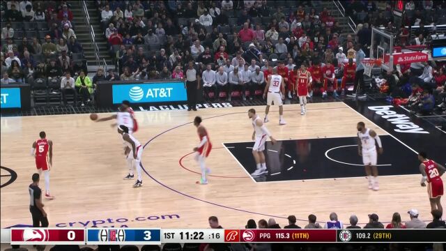 拿来吧你！小卡招牌抢断策动轻松反击