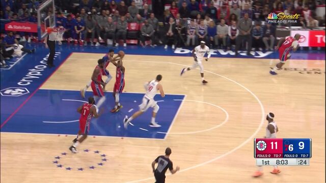 一个挡拆送你升天！哈登助挡拆顺下的恩比德一步登天