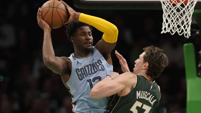 NBA全明星替补杰克逊赛季十佳球 脚踩弹簧滑翔暴扣惊艳全场