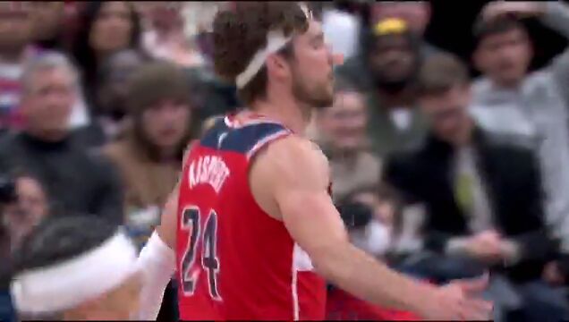 NBA常规赛：开拓者vs奇才第4节中文解说回放
