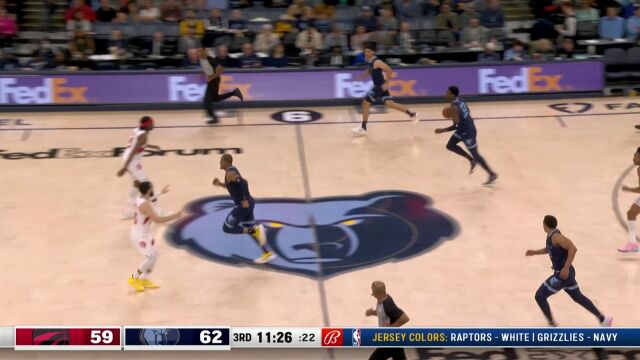 让你盖帽专家尝尝被盖的滋味 巴恩斯背后出手大帽杰克逊