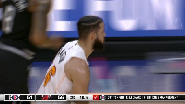 今天是属于马丁的早晨 马丁单节4记三分狂砍16分