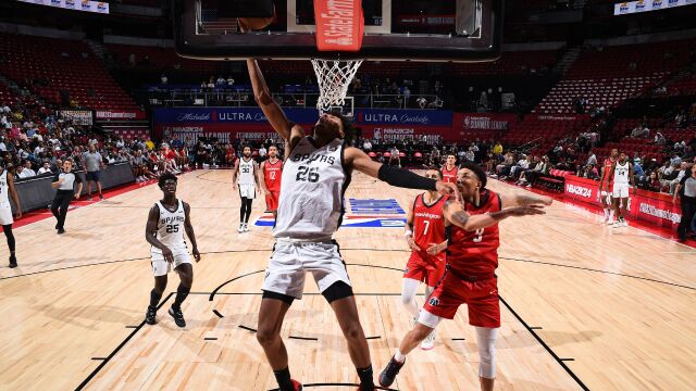 巴洛vs奇才集锦 全场20分7篮板多次上演精彩暴扣