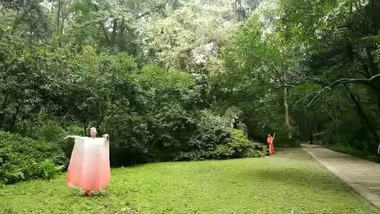 克儿禅舞-海芳