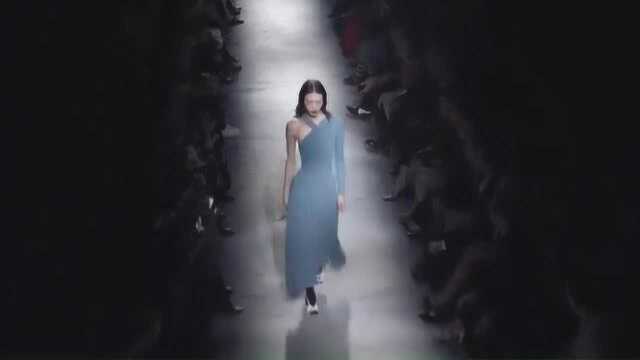 纪梵希Givenchy 2019春夏时装秀 看眼时尚亮相