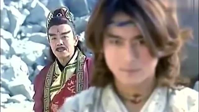 武林大会小伙子三象神诀大破高手,绝世高手九绝神功打得对方吐血