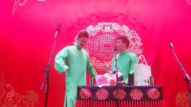 师爷谢金南京演绎经典民间小曲《打牙牌》