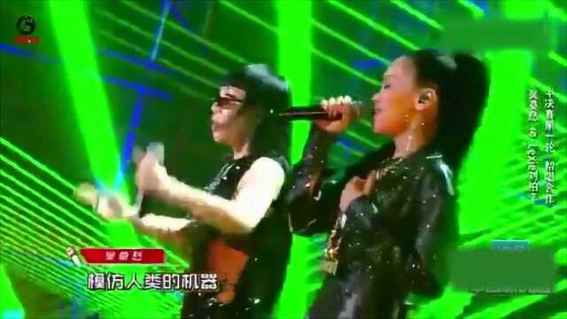 刘柏辛和吴莫愁演绎不一样的《编号89757》,四位评委默契眼神点赞!