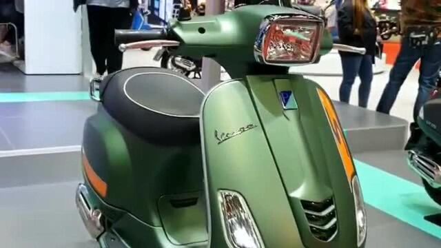 Vespa女士代步摩托车,感观简约价格却那么贵!