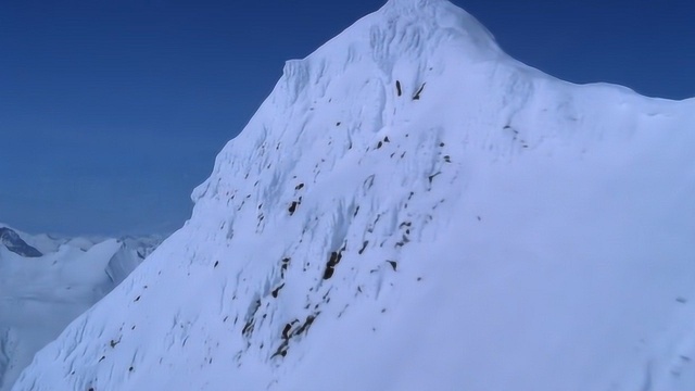 险峰:高大宽广的雪山,看上去真的令人畏惧