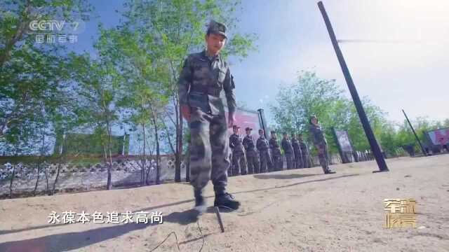 太好听了,中国军歌《四有军人歌》女兵小姐姐唱响,热血沸腾!