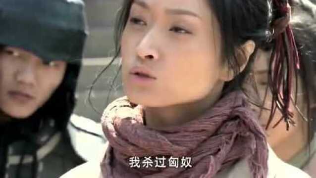 女孩要参军却被秦军嘲笑,拿着长剑和秦兵比武,竟用长剑破秦甲!