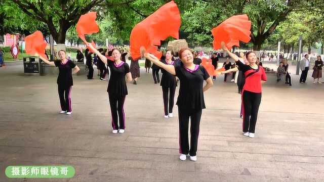 达州梧桐梁社区天天乐舞蹈队,扇舞《若水三千》,指导李燕霞