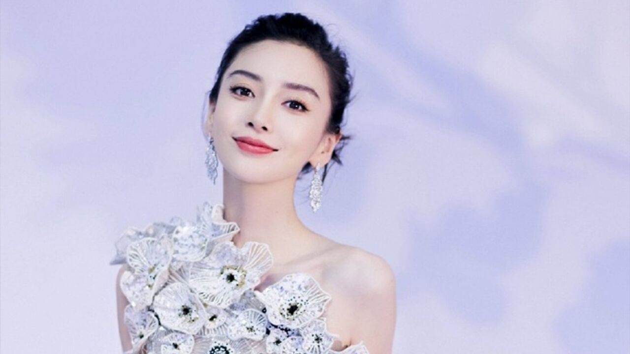 Angelababy风尚志封面照释出,头骨完美驾驭贴头皮造型,风波已过复出在即