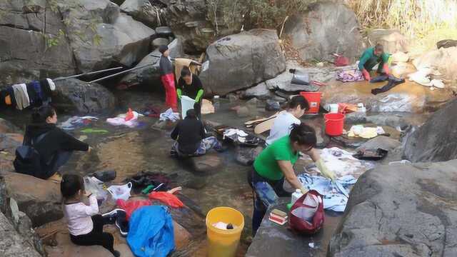 山间溪水洗衣服;云南山歌伴奏纯音乐《山水情歌》