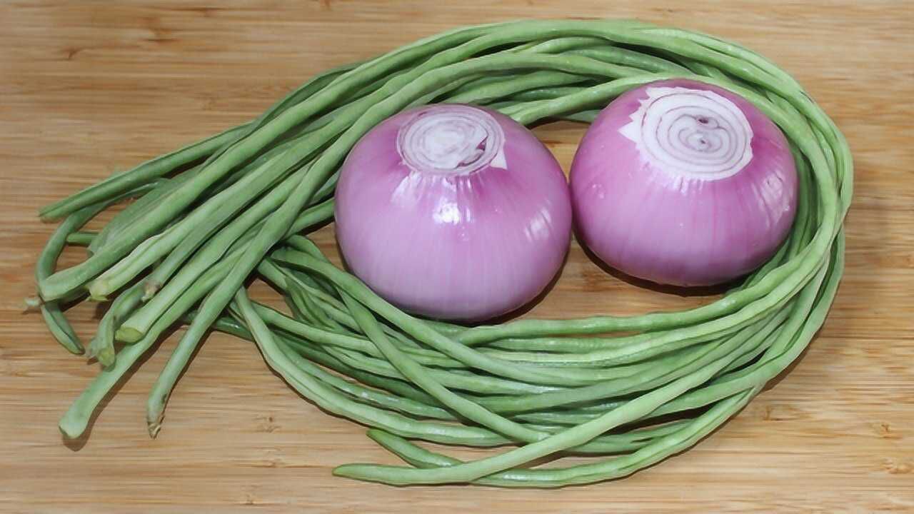 1280