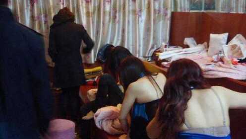 珍贵影像:东莞涉黄KTV的小姐,除了陪唱还要提供啥服务?