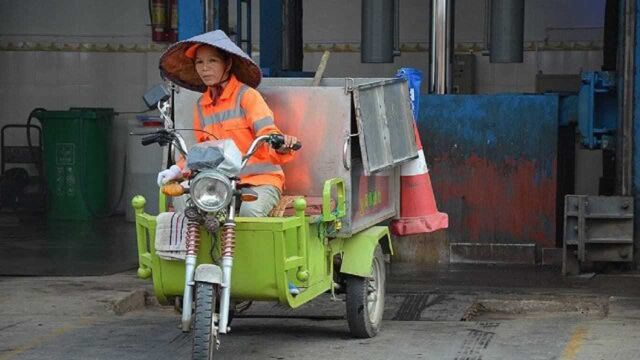 环卫装备开启电动化浪潮 环卫股的春天来了?